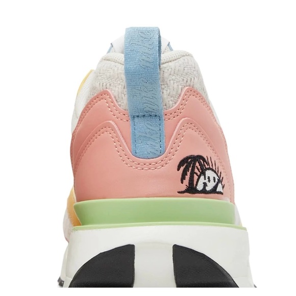 Nike Sun Club shoes. Hard to find - Picture 9 of 16